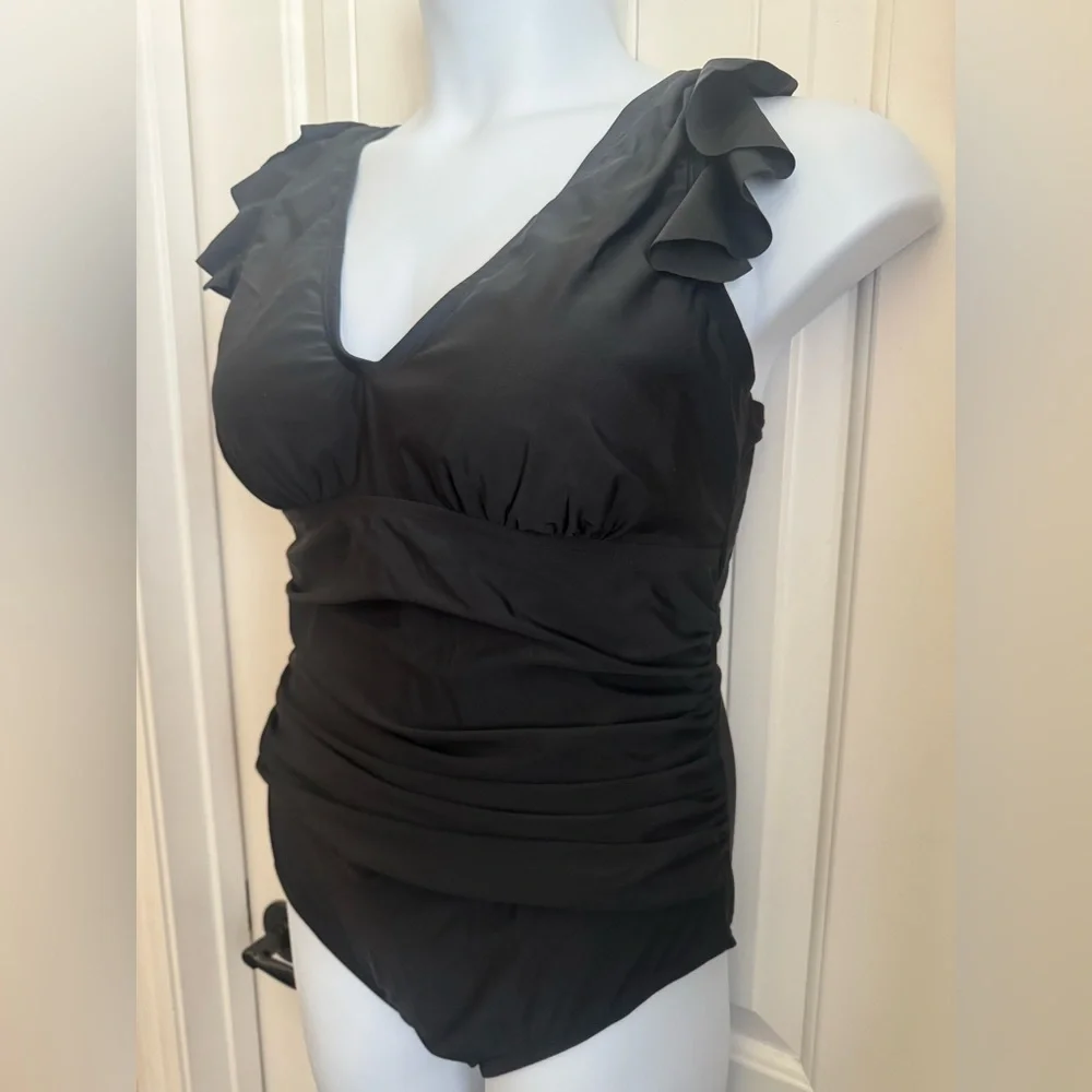 Laphee Rose nwt size